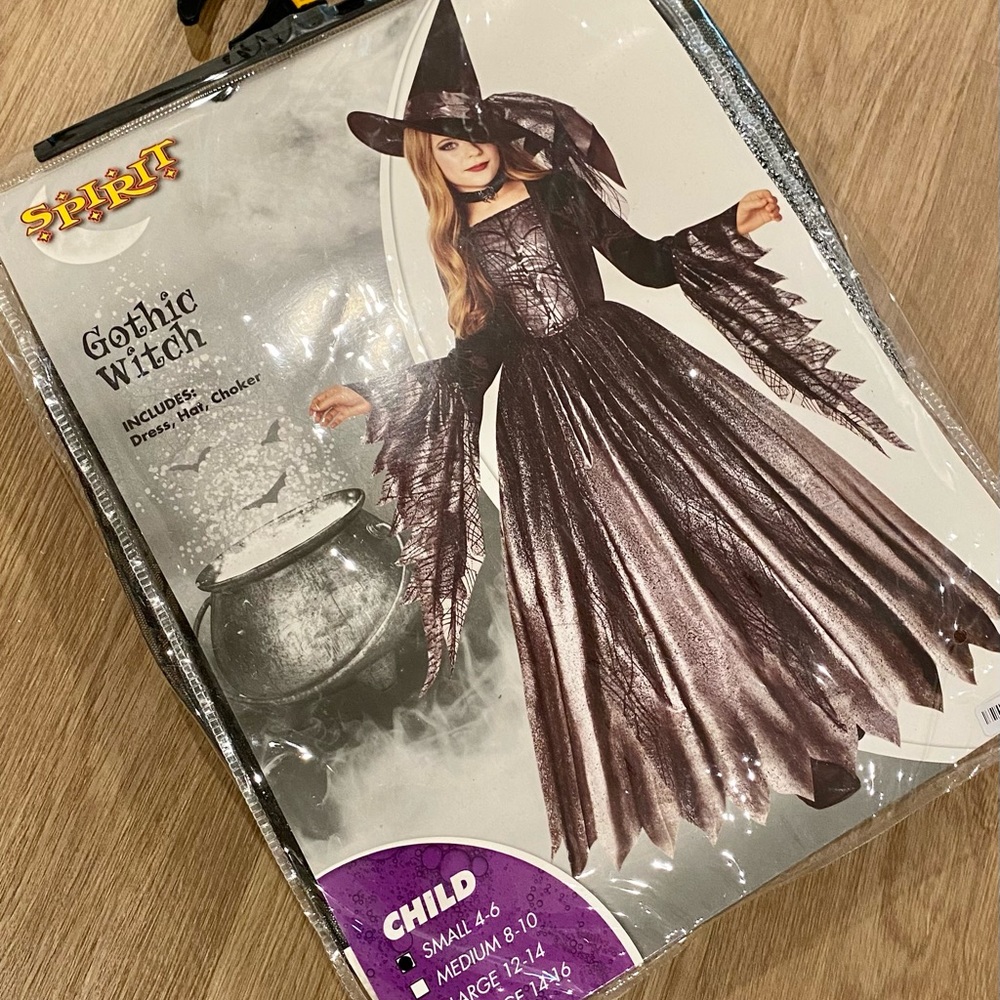 Spirit of Halloween Gothic Witch Costume - Size Small (4-6)